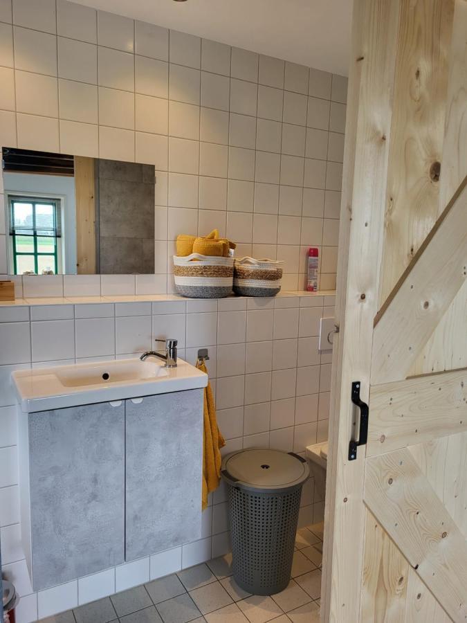 Slapen Aan De Voet Van De Molen Ovezande Exteriör bild