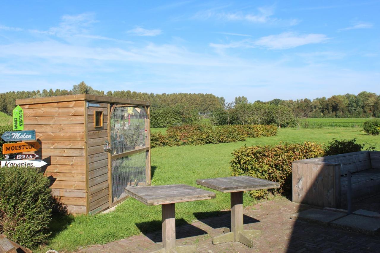 Slapen Aan De Voet Van De Molen Ovezande Exteriör bild