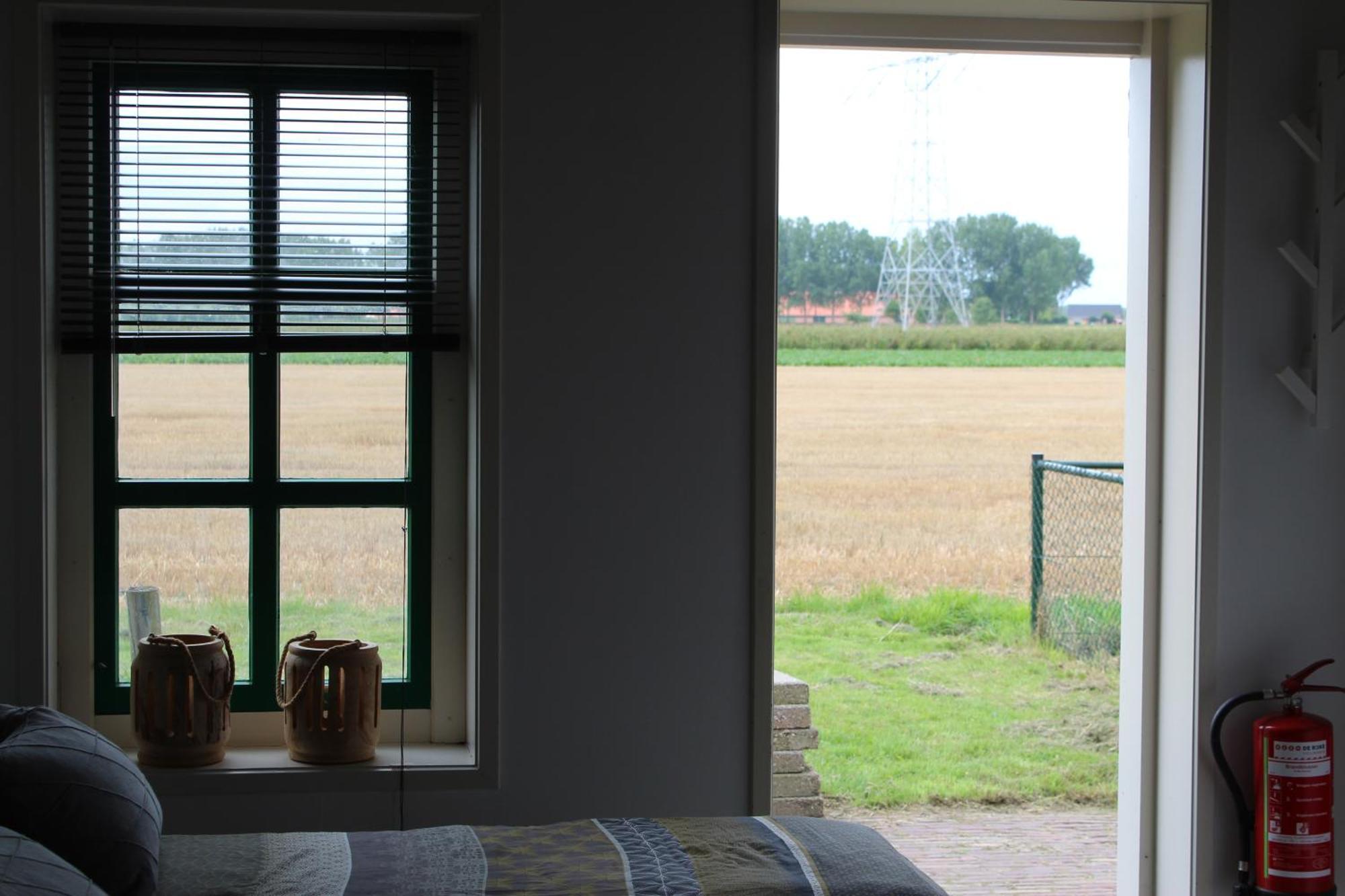 Slapen Aan De Voet Van De Molen Ovezande Exteriör bild